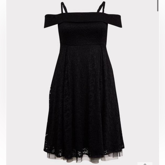 Torrid Lace Skater Dress - Picture 3 of 9
